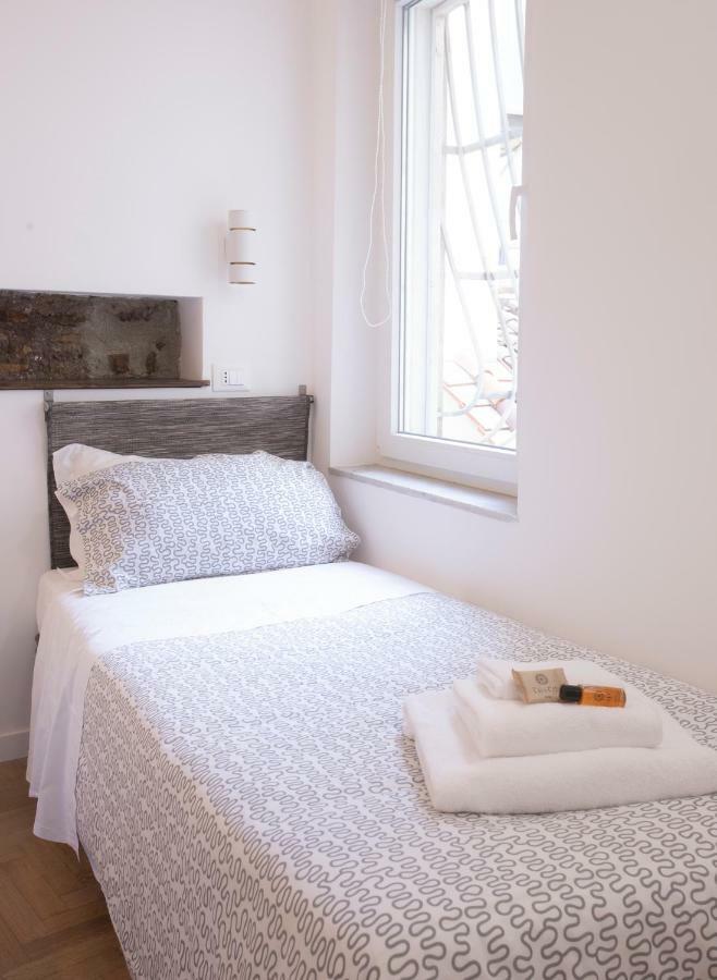 Casa Magiuli' Navona Apartment Rome Bagian luar foto