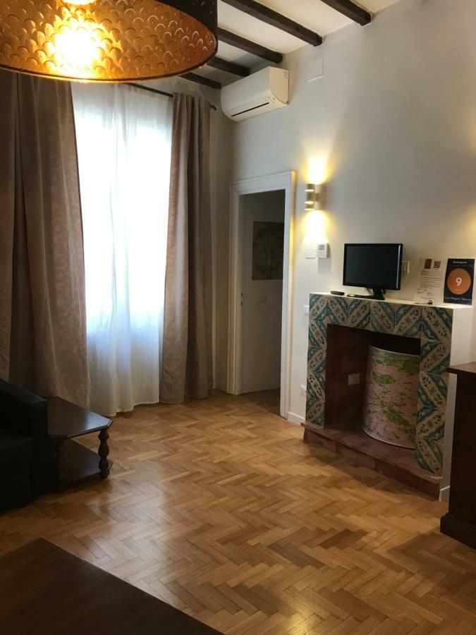 Casa Magiuli' Navona Apartment Rome Bagian luar foto